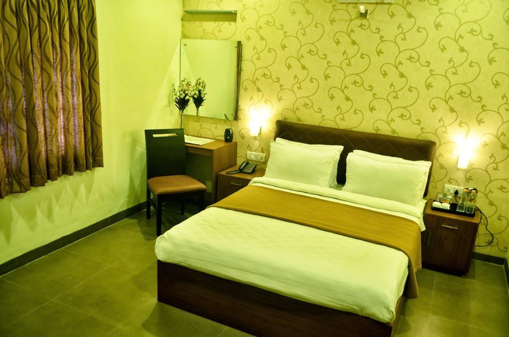 Hotel Arunachala Tiruvannāmalai Habitación foto