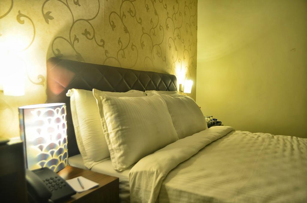 Hotel Arunachala Tiruvannāmalai Habitación foto
